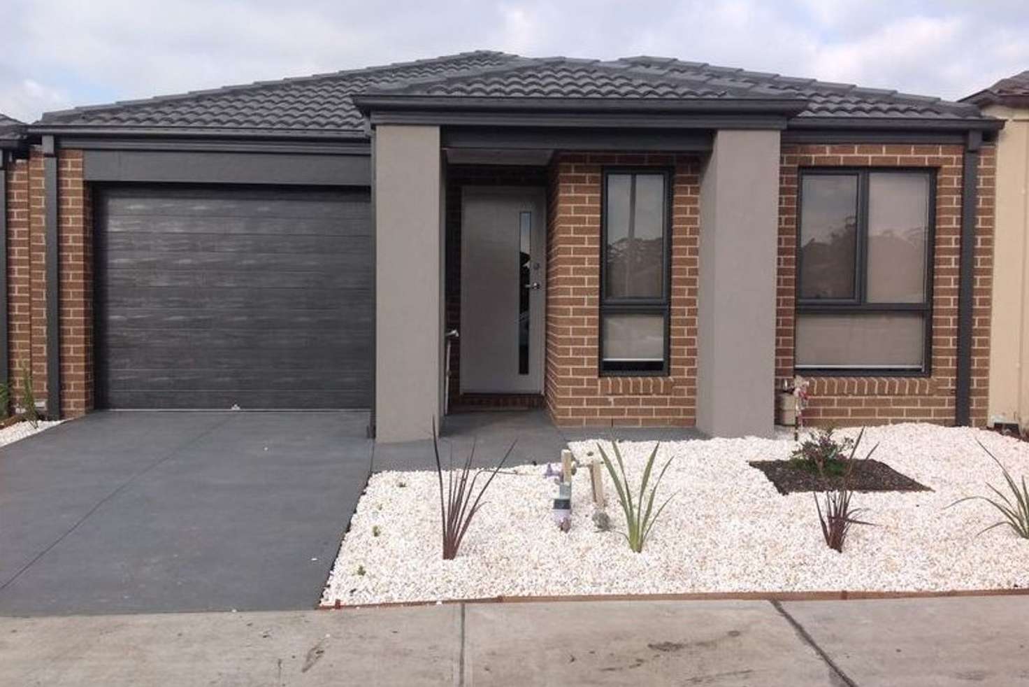 Main view of Homely house listing, 8 Canmore Street, Cranbourne East VIC 3977