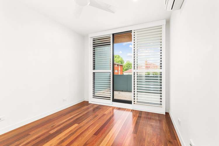 Third view of Homely apartment listing, 106/1A Eden Street, North Sydney NSW 2060