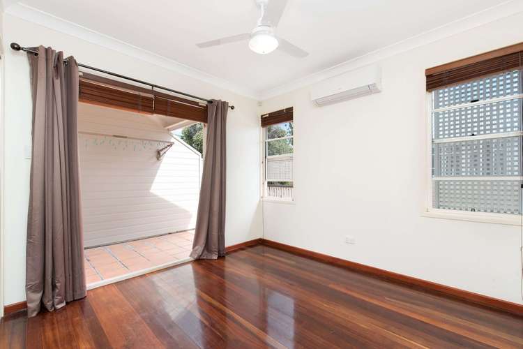 Fifth view of Homely townhouse listing, 2/24 Parry Street, Bulimba QLD 4171