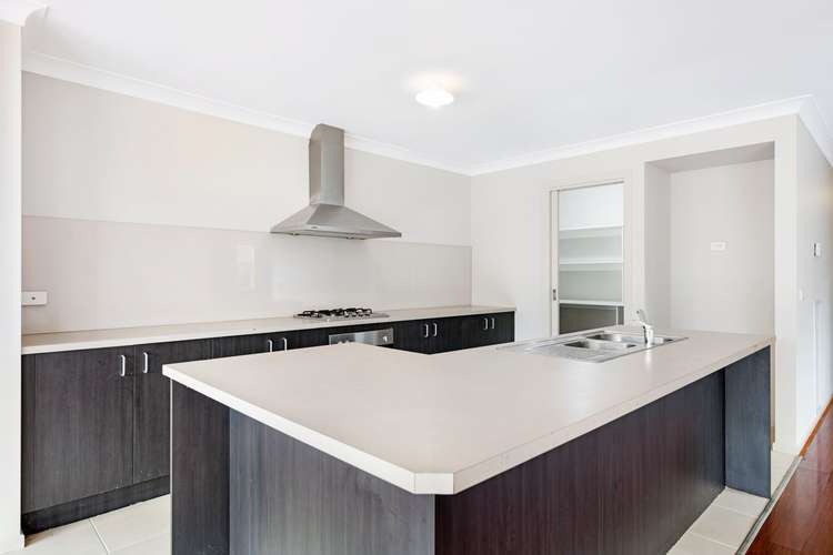 Fifth view of Homely house listing, 10 Bregman Esplanade, Manor Lakes VIC 3024