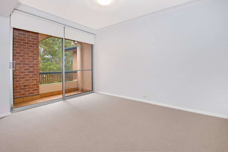 Third view of Homely apartment listing, 29/8-14 Bowen Street, Chatswood NSW 2067