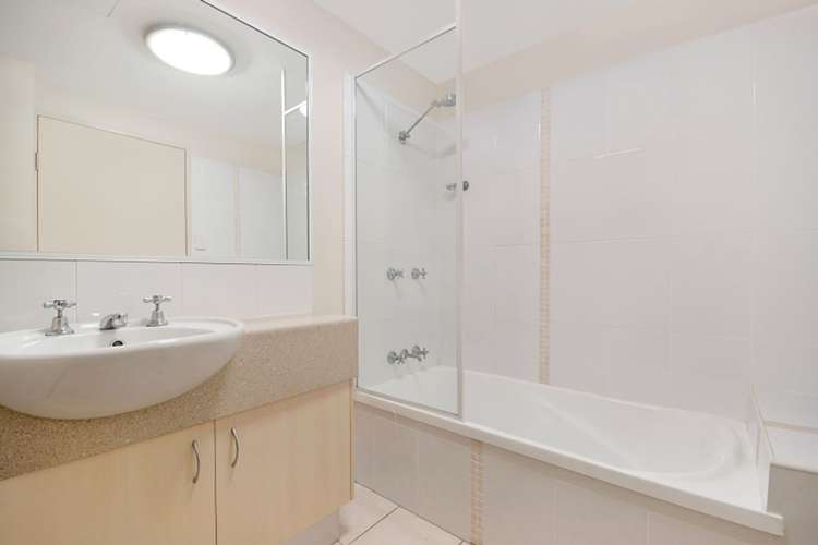 Fifth view of Homely apartment listing, 16/423-427 Draper Street, Parramatta Park QLD 4870