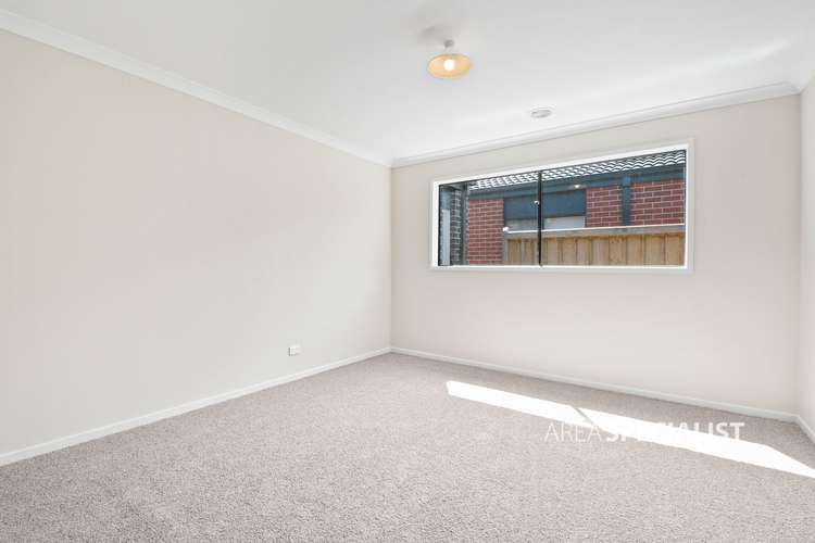 Fifth view of Homely house listing, 19 Everglades Street, Lyndhurst VIC 3975