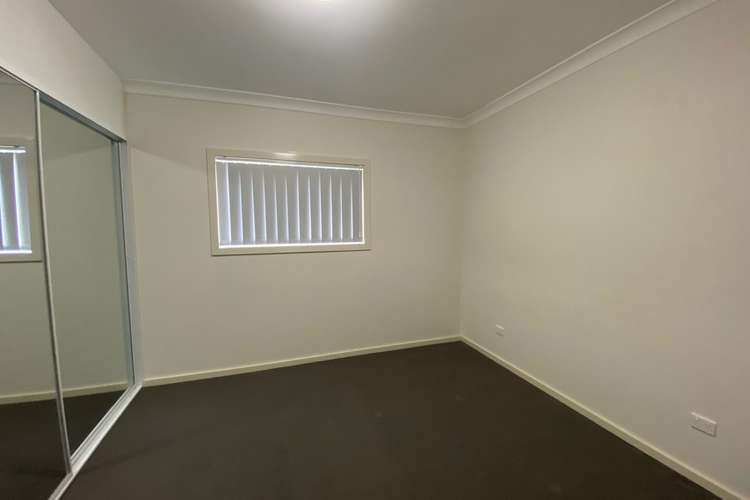 Sixth view of Homely unit listing, 9/125 Lake Entrance Road, Barrack Heights NSW 2528