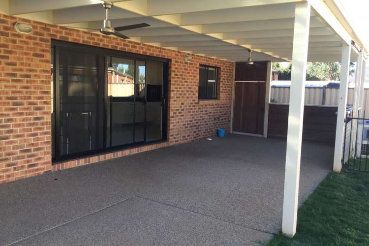 Third view of Homely house listing, 5 Manta Court, Werribee VIC 3030