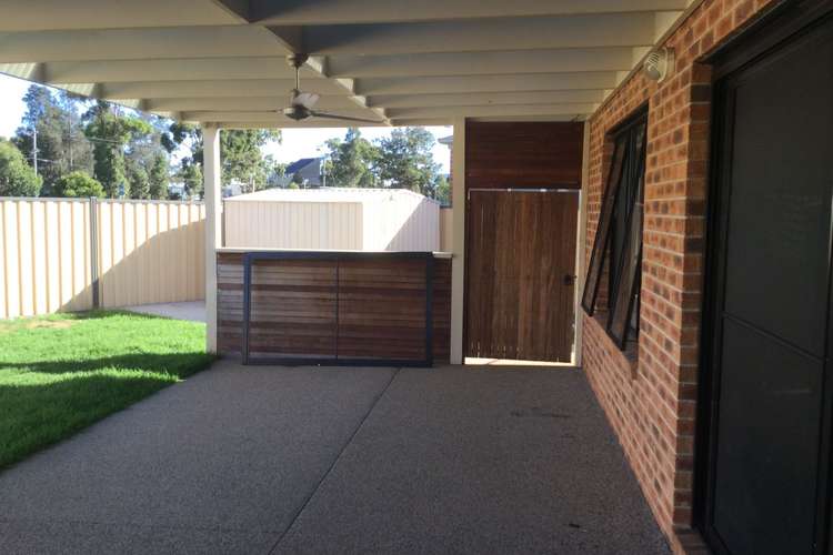 Fourth view of Homely house listing, 5 Manta Court, Werribee VIC 3030