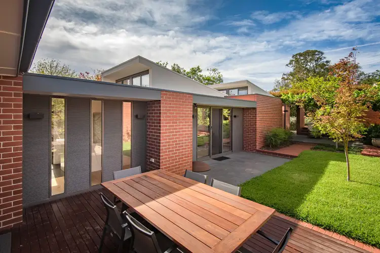 7 Hartog Street, Griffith ACT 2603