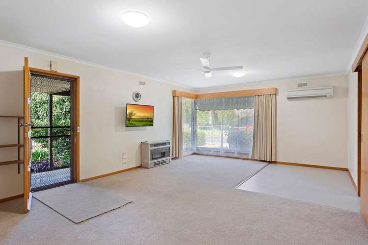 Third view of Homely unit listing, 1/5 Carpenter Street, Kangaroo Flat VIC 3555