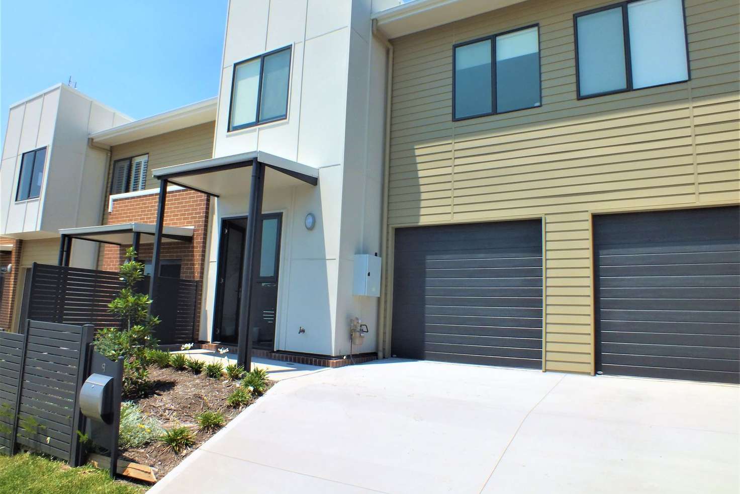 Main view of Homely townhouse listing, 9 Ryhope Street, Mount Hutton NSW 2290