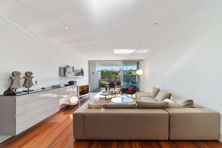 Third view of Homely apartment listing, 3/2 Ian Street, Rose Bay NSW 2029