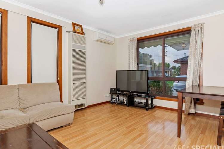 Fourth view of Homely house listing, 2/24 Alexander Street, Cranbourne VIC 3977