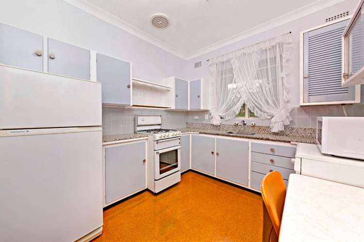 Third view of Homely apartment listing, 11/1 Gladstone Parade, Lindfield NSW 2070