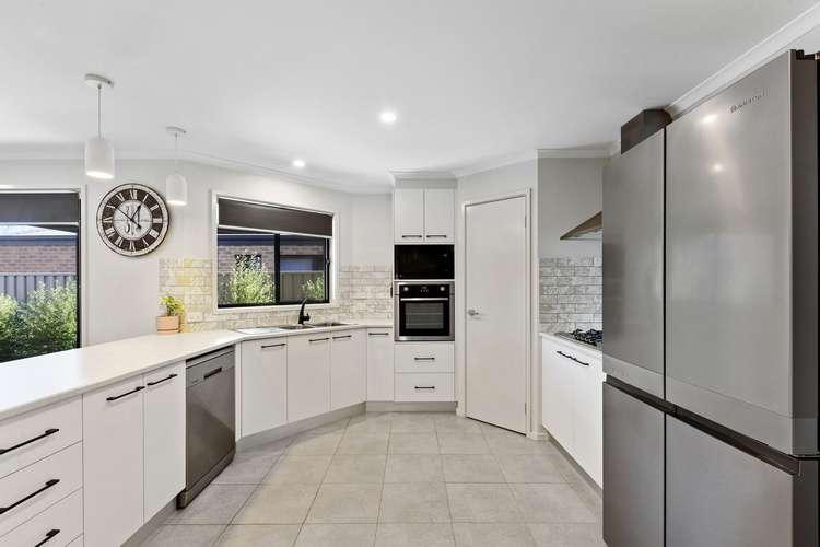 Fourth view of Homely house listing, 18 Carrington Close, White Hills VIC 3550