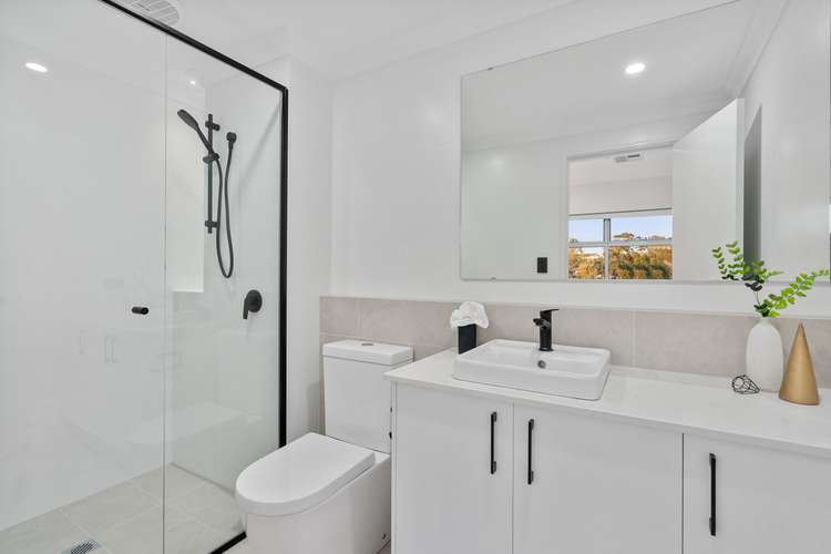 Fifth view of Homely apartment listing, 5/21 Green Road, Hillarys WA 6025