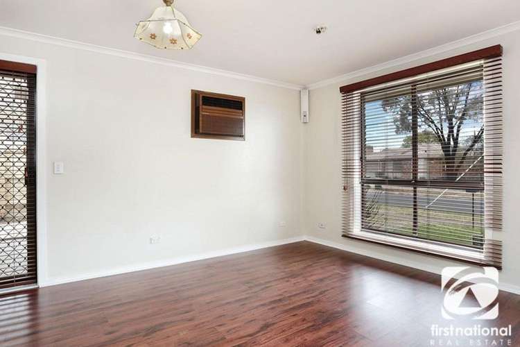 Fourth view of Homely house listing, 33 Hawkesbury Road, Werribee VIC 3030