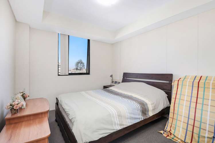 Fifth view of Homely unit listing, 30/8-10 Northumberland Road, Auburn NSW 2144
