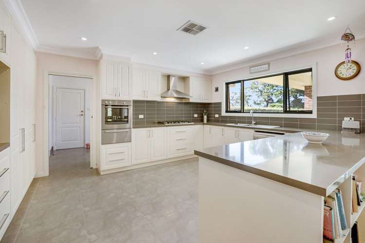 Fifth view of Homely house listing, 41 Ridgeview Close, White Rock NSW 2795