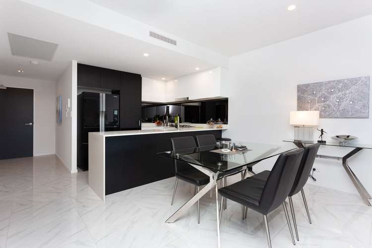 Fifth view of Homely apartment listing, 4208/5 Harbour Side Court, Biggera Waters QLD 4216