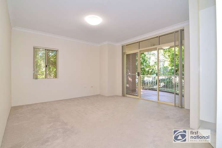 Fourth view of Homely apartment listing, 2/33-37 Linda Street, Hornsby NSW 2077