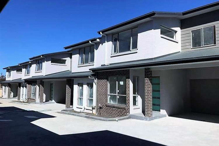 Main view of Homely townhouse listing, 9/56-60 Marsden Road, Liverpool NSW 2170