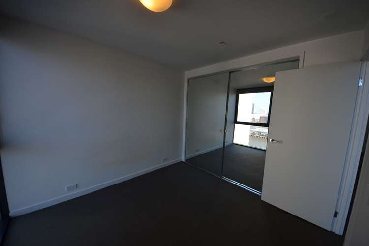 Fifth view of Homely apartment listing, Level16/8 Marmion Place, Docklands VIC 3008