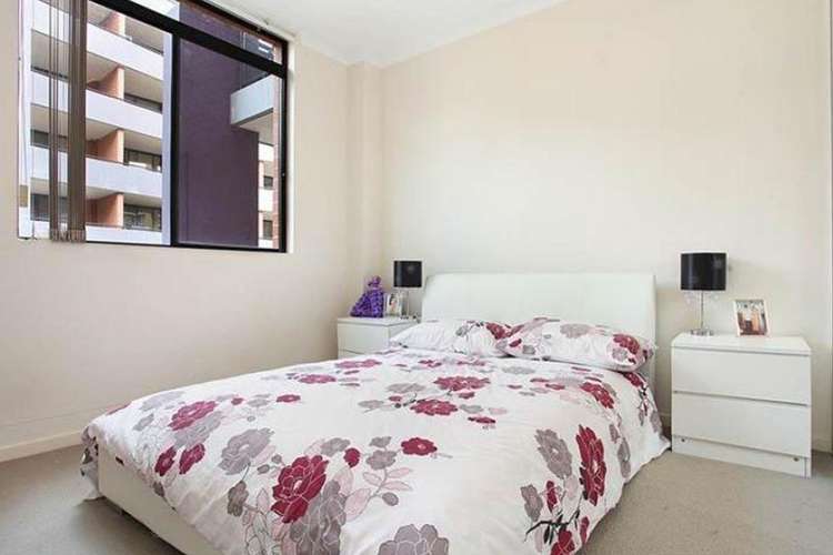 Fourth view of Homely apartment listing, 2306/32 Orara Street, Waitara NSW 2077
