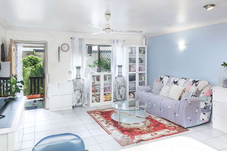 Fourth view of Homely unit listing, 8/15-17 Earl Street, Westcourt QLD 4870