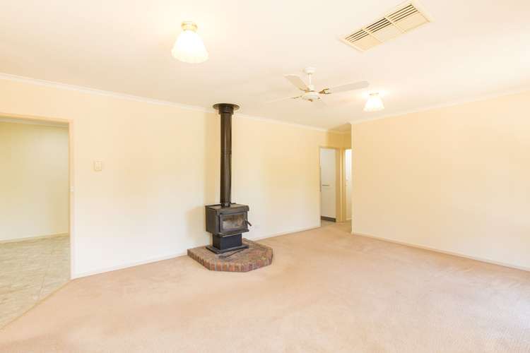 Fifth view of Homely house listing, 724 Cureton Avenue, Nichols Point VIC 3501