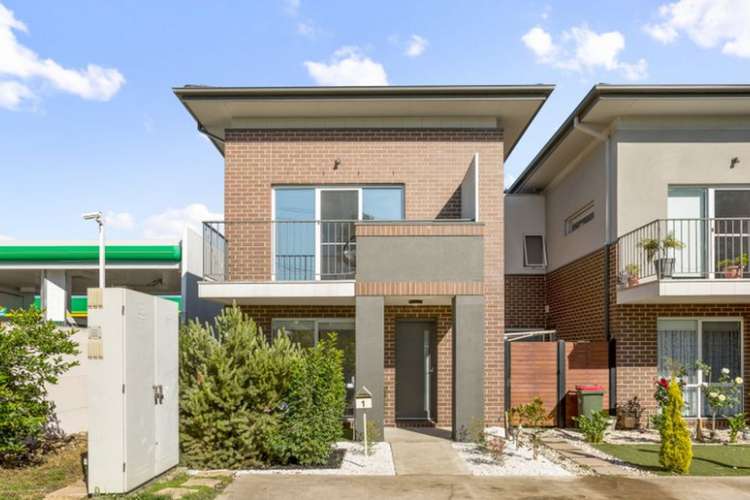 Main view of Homely townhouse listing, 1/440 Stud Road, Wantirna South VIC 3152