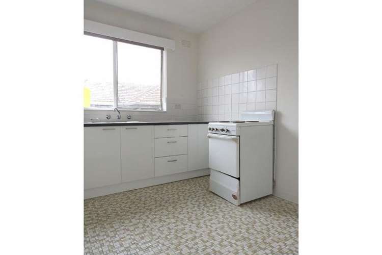 Third view of Homely apartment listing, 6/5 King Edward Avenue, Sunshine VIC 3020