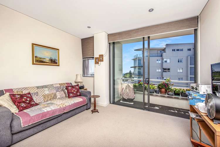 Sixth view of Homely apartment listing, 507/35 Shortland Esplanade, Newcastle East NSW 2300