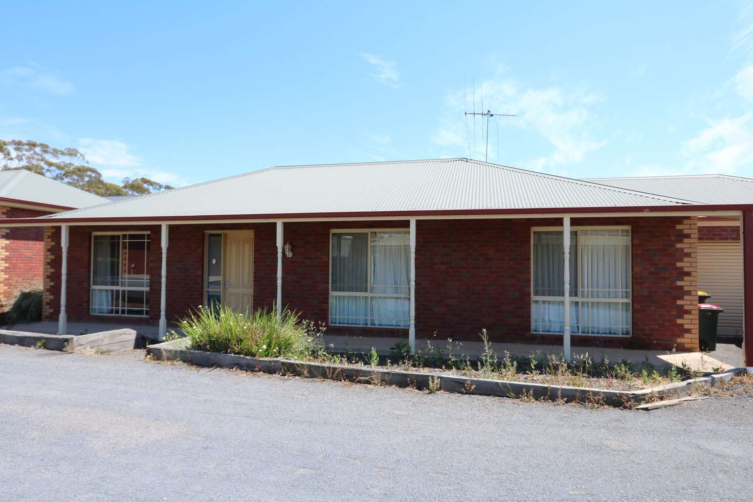 Main view of Homely unit listing, 2/10 Virtue Street, Maryborough VIC 3465