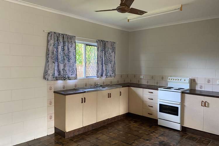 Fourth view of Homely semiDetached listing, 1/11 Smart Street, Mooroobool QLD 4870