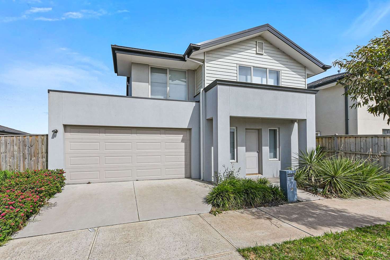 Main view of Homely house listing, 22 Mossey Crescent, Cranbourne East VIC 3977