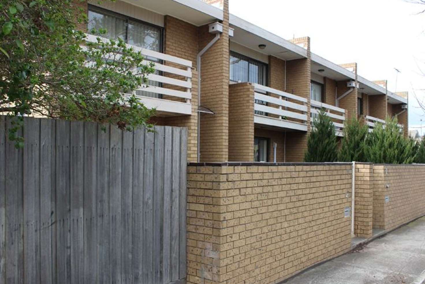Main view of Homely townhouse listing, 4/34 Adelaide Street, Albion VIC 3020
