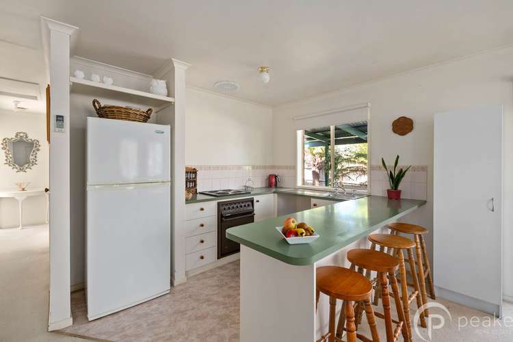 Fourth view of Homely house listing, 3 Kiah Place, Berwick VIC 3806