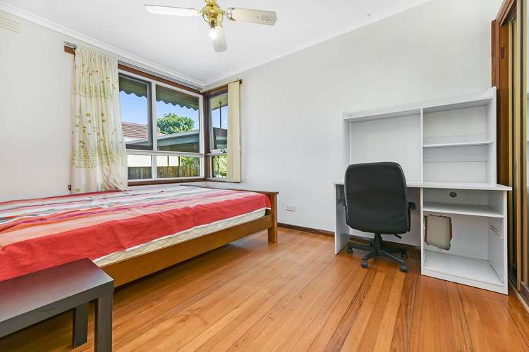 Fifth view of Homely house listing, 8 Toongabbie Court, Keysborough VIC 3173