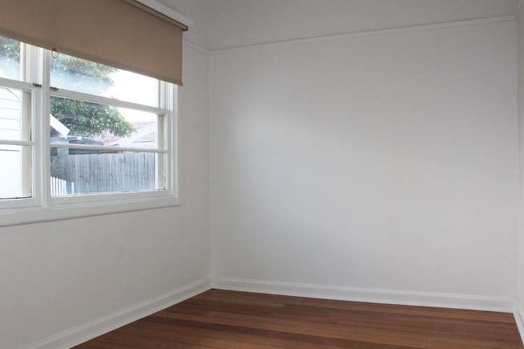 Fifth view of Homely house listing, 7 Thomson Street, Sunshine VIC 3020