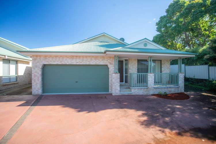 Main view of Homely unit listing, 2/24A-26 Eric Fenning Drive, Surf Beach NSW 2536