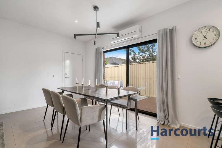 Fourth view of Homely unit listing, 3/102 Brindalee Way, Hillside VIC 3037