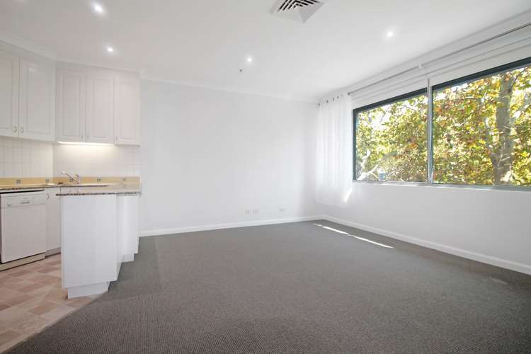 Second view of Homely apartment listing, 207/22-40 Sir John Young Crescent, Woolloomooloo NSW 2011