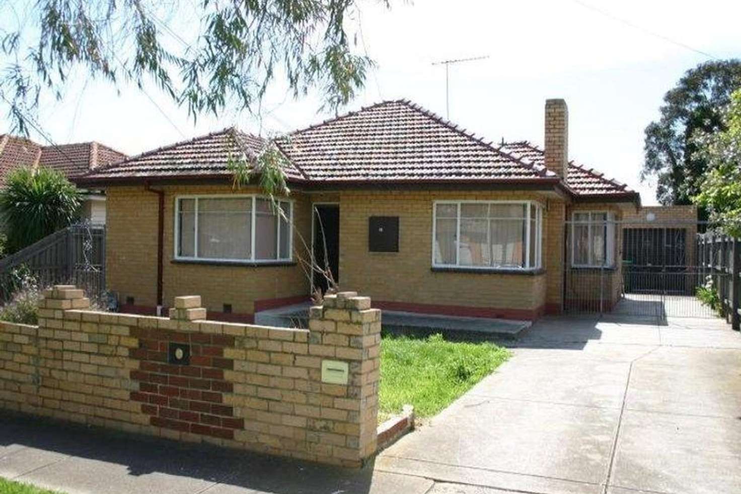 Main view of Homely house listing, 10 Moira Street, Sunshine VIC 3020