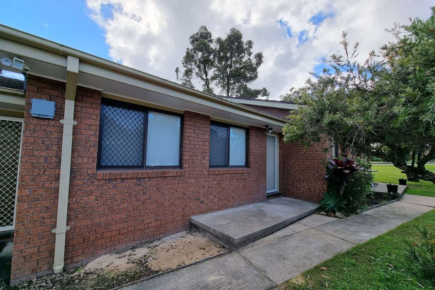 Main view of Homely unit listing, 2/6 Wilga Street, Taree NSW 2430