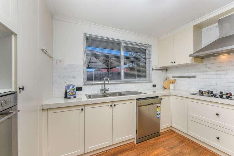 Fifth view of Homely house listing, 4 Faoro Court, Keysborough VIC 3173