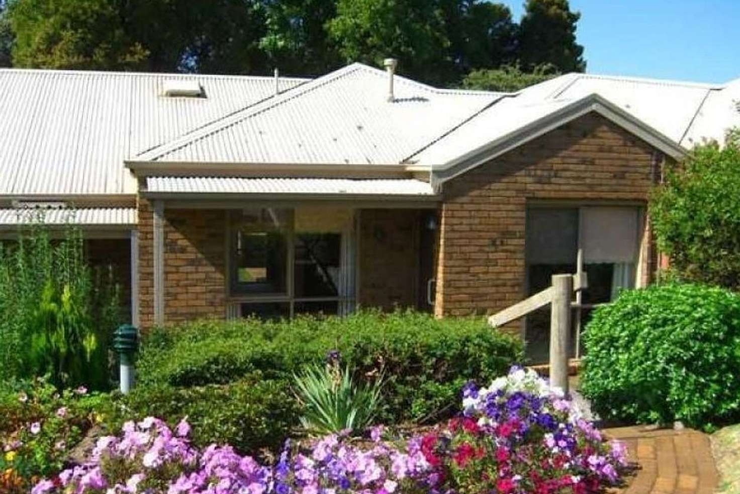 Main view of Homely unit listing, 2/27-31 Kings Road, Emerald VIC 3782