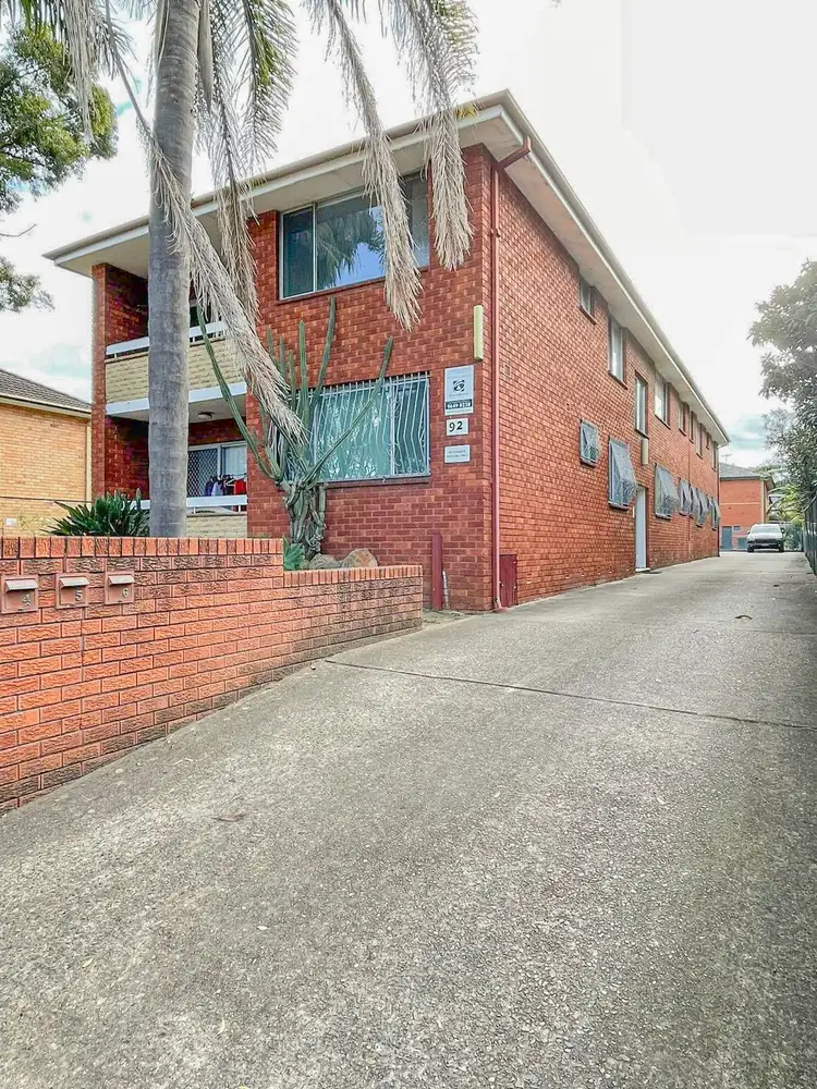 92 St Hilliers Road
