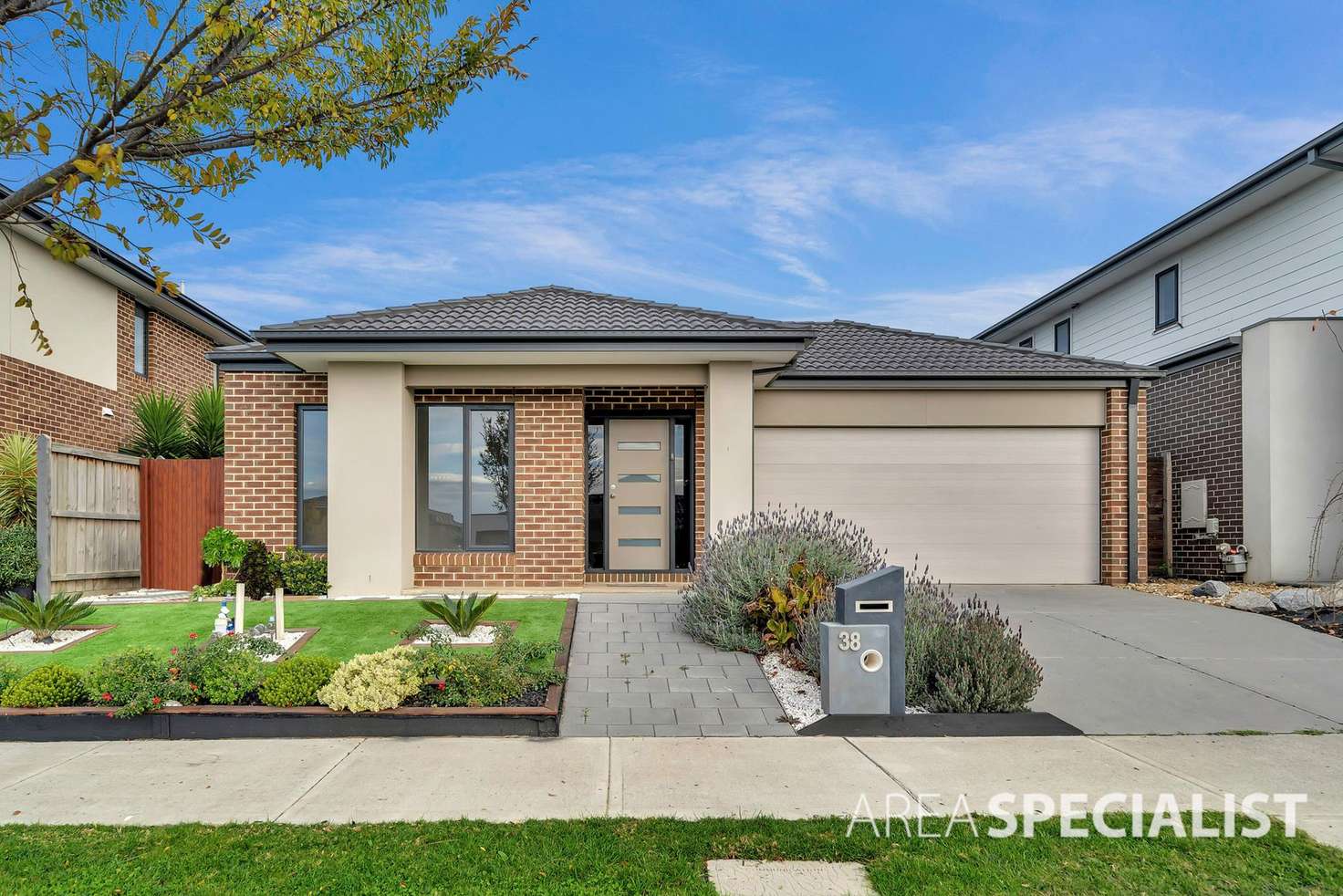 Main view of Homely house listing, 38 Deoro Parade, Clyde North VIC 3978