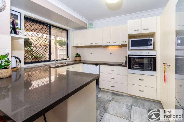 Fourth view of Homely unit listing, 8 Seabreeze Court, Sandstone Point QLD 4511