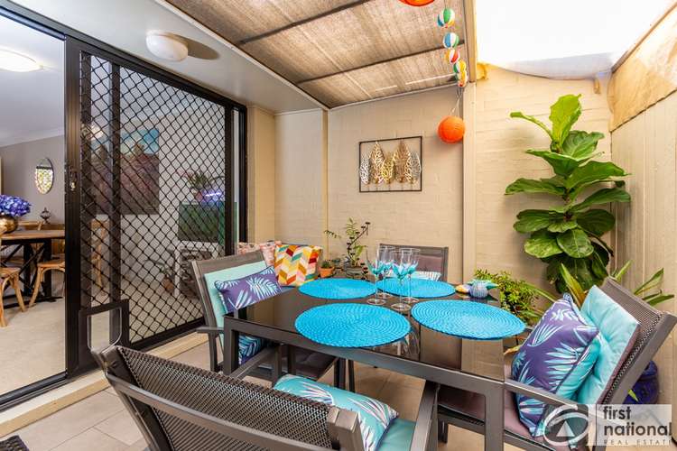 Fifth view of Homely unit listing, 8 Seabreeze Court, Sandstone Point QLD 4511