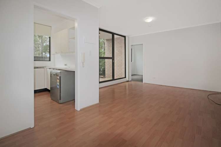 Third view of Homely unit listing, 4/46-48 Khartoum Road, Macquarie Park NSW 2113